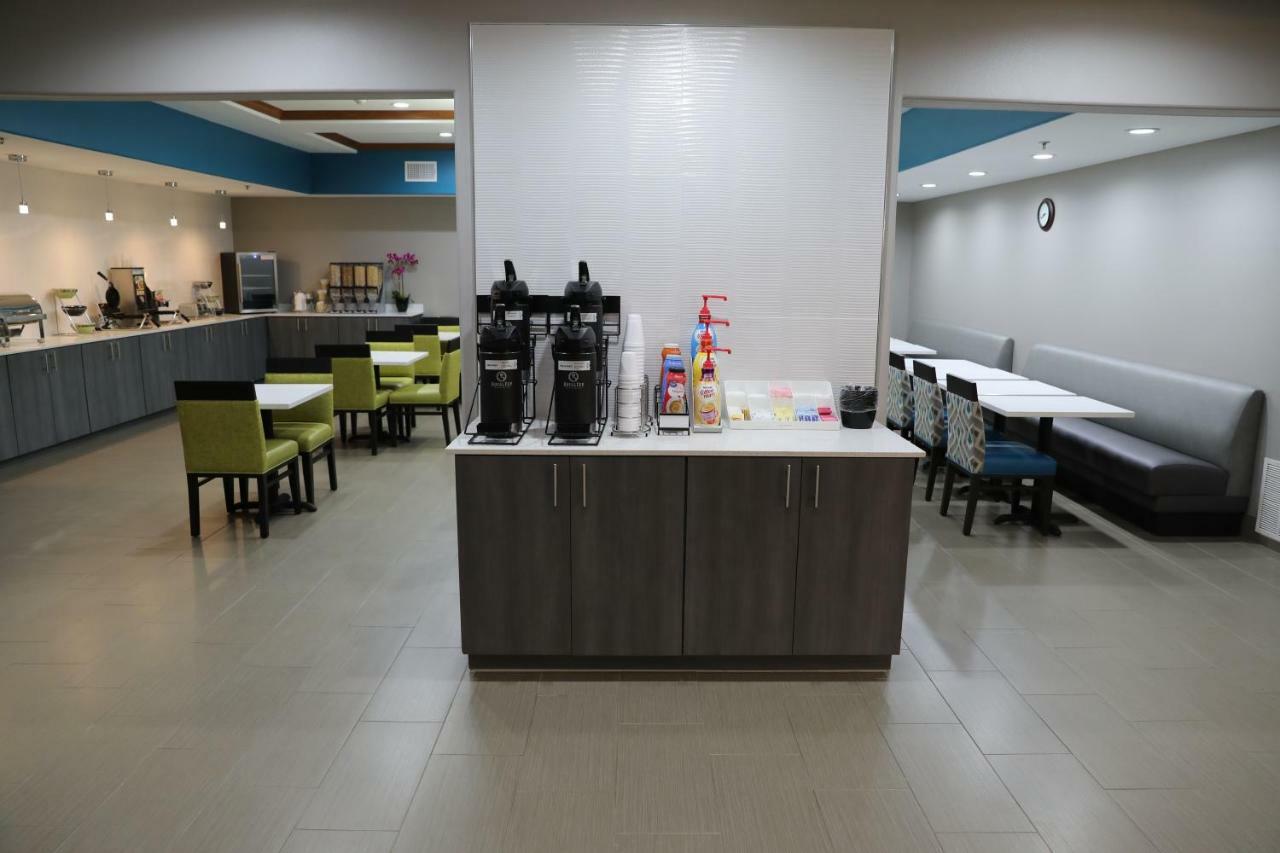 萨尔弗斯普林斯拉昆塔套房酒店 热萨尔弗斯普林斯 外观 照片